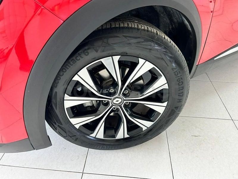 Usado Renault Captur Techno 145 CV (106 kW) 2023 Rojo SUV