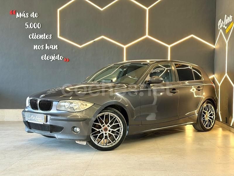Usado BMW 118 122 CV (89 kW) 2004 Gris / plata Utilitario