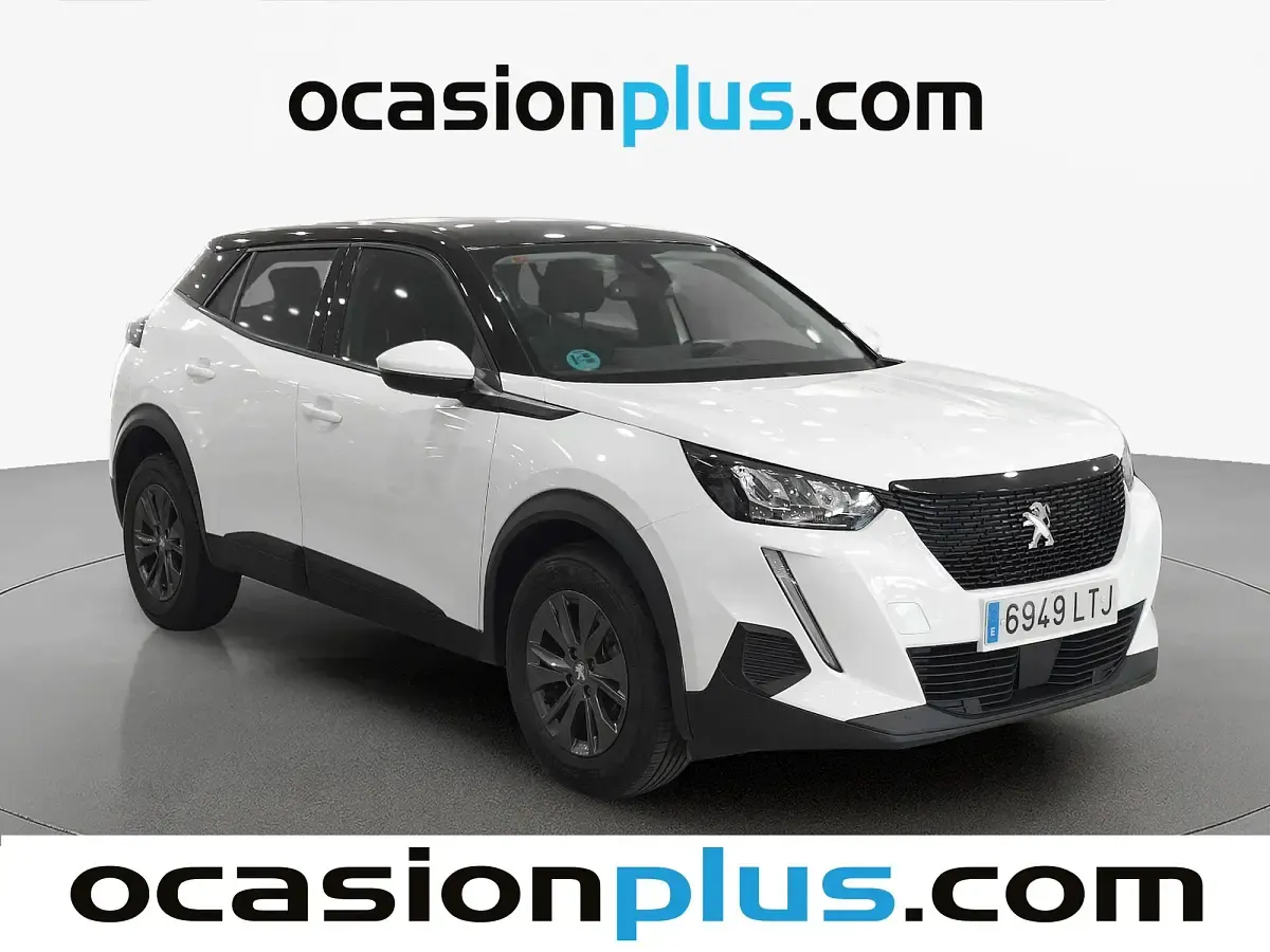 Usado Peugeot 2008 Active 110 CV (80 kW) 2021 Blanco SUV