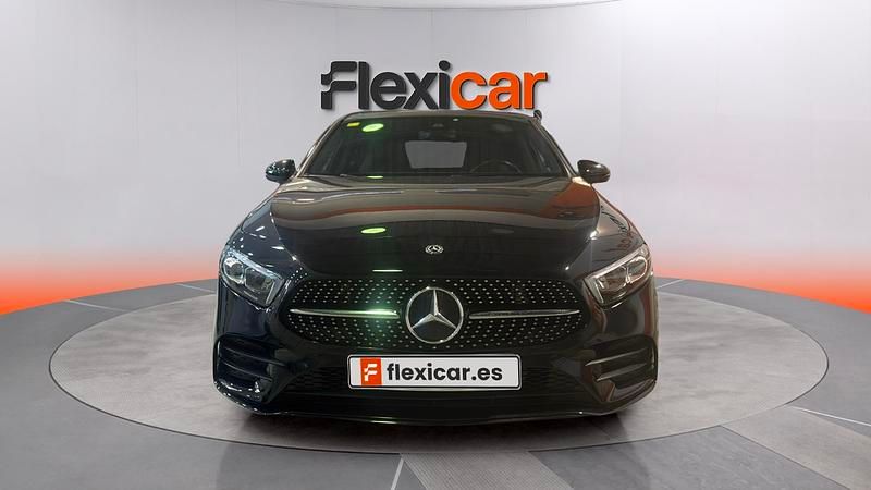 Usado Mercedes A180 116 CV (85 kW) 2018 Negro Berlina