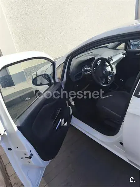 Usado Opel Corsa Expression 75 CV (55 kW) 2017 Blanco Utilitario