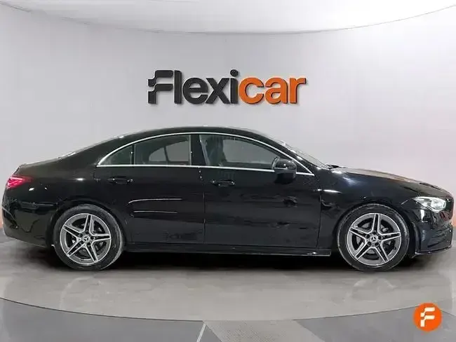 Usado Mercedes CLA200 150 CV (110 kW) 2021 Negro Berlina