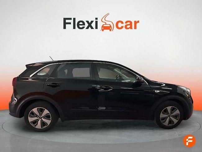 Usado Kia Niro 141 CV (103 kW) 2018 Negro SUV