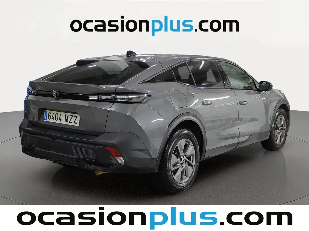 Usado Peugeot 408 Allure 145 CV (106 kW) 2025 Gris SUV