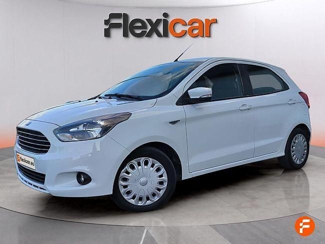 Usado Ford Ka 85 CV (62 kW) 2017 Blanco Berlina