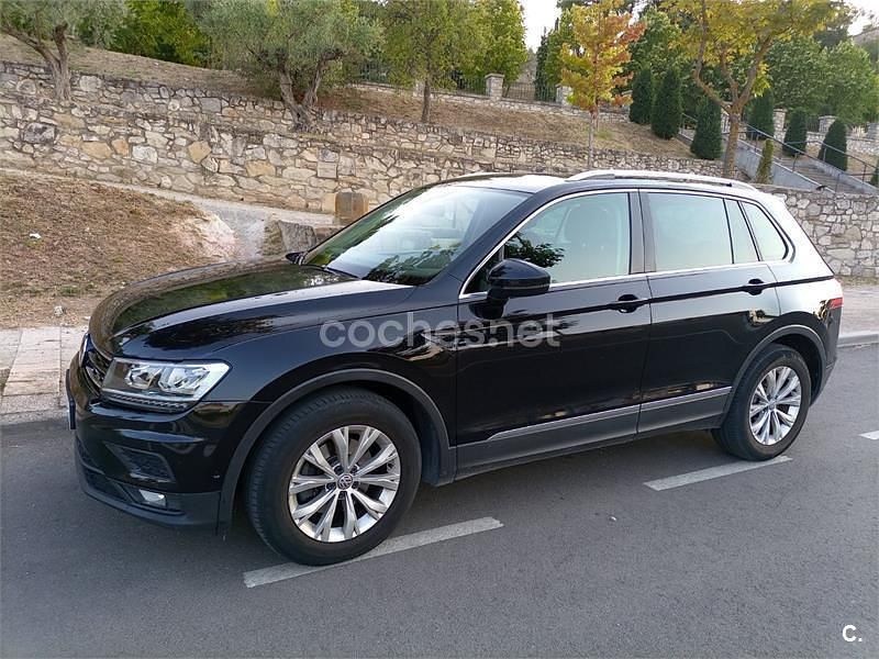 Negro Usado 2017 VW Tiguan SUV | 15.900 € (Caro) - Imagen 1/4