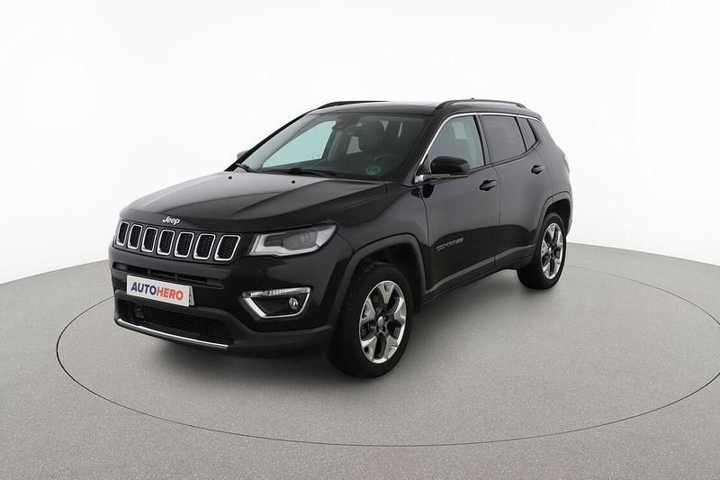 Negro Usado 2019 Jeep Compass Limited SUV | 17.699 € (Precio justo) - Imagen 1/4