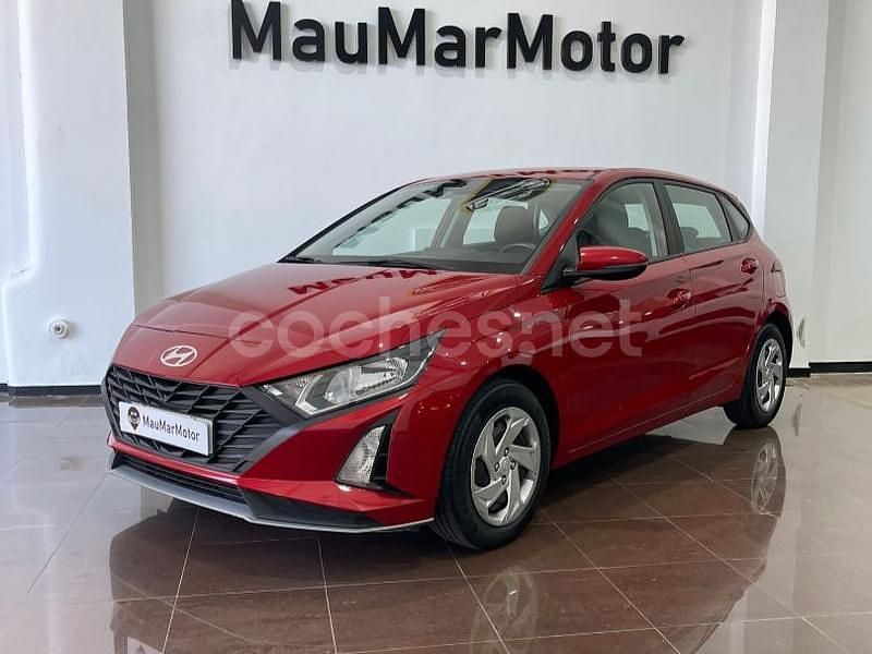 Rojo Usado 2023 Hyundai i20 Berlina | 13.990 € (Precio justo) - Imagen 1/4