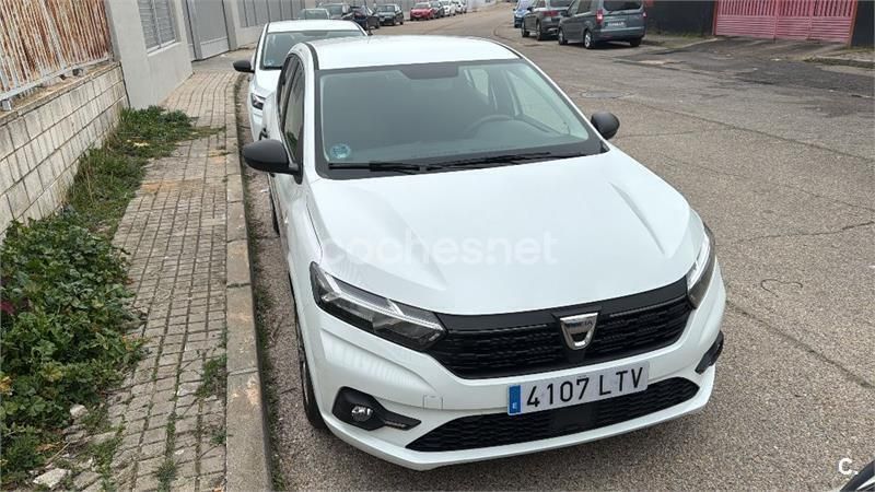 Blanco Usado 2021 Dacia Sandero Essentiel Utilitario | 10.500 € (Super precio) - Imagen 1/4