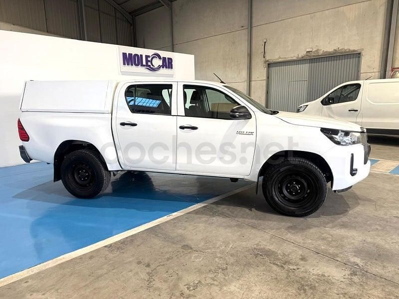 Usado Toyota HiLux 150 CV (110 kW) 2022 Blanco Pickup/Camioneta