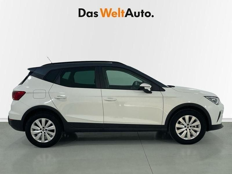 Usado Seat Arona Style 115 CV (84 kW) 2025 Blanco SUV