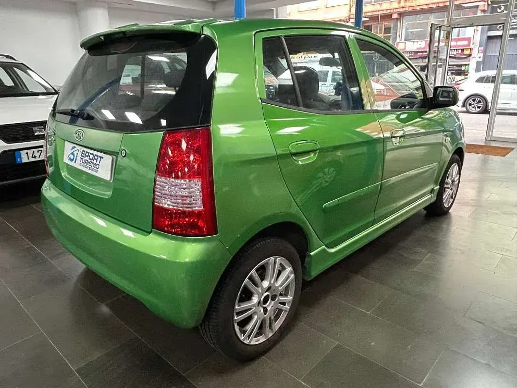Usado Kia Picanto EX 65 CV (47 kW) 2005 Verde Utilitario