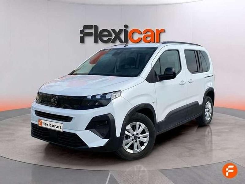 Usado Peugeot Rifter Allure 101 CV (74 kW) 2024 Blanco Monovolumen