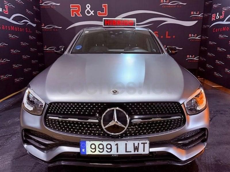 Usado Mercedes GLC300e 306 CV (225 kW) 2021 Gris / plata Coupe
