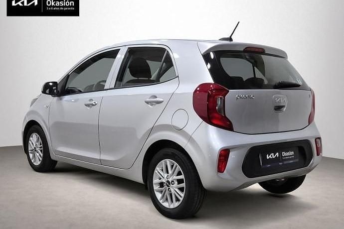 Usado Kia Picanto Comfort 67 CV (49 kW) 2024 Plateado Utilitario