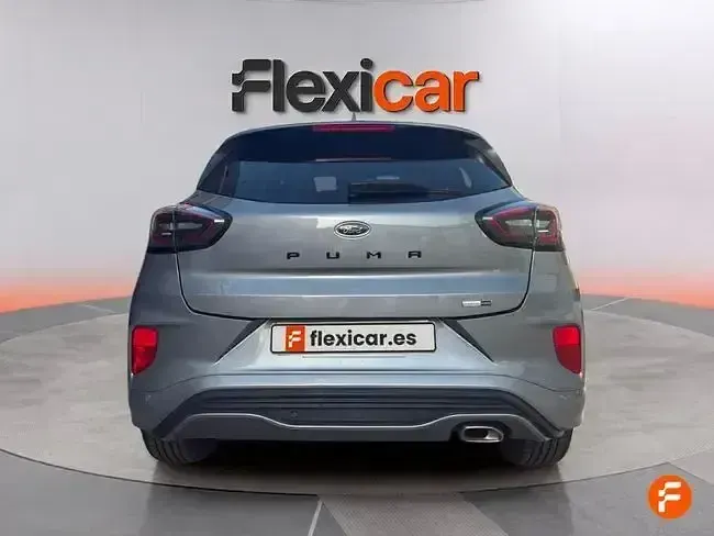 Usado Ford Puma ST-Line 125 CV (91 kW) 2023 Gris SUV