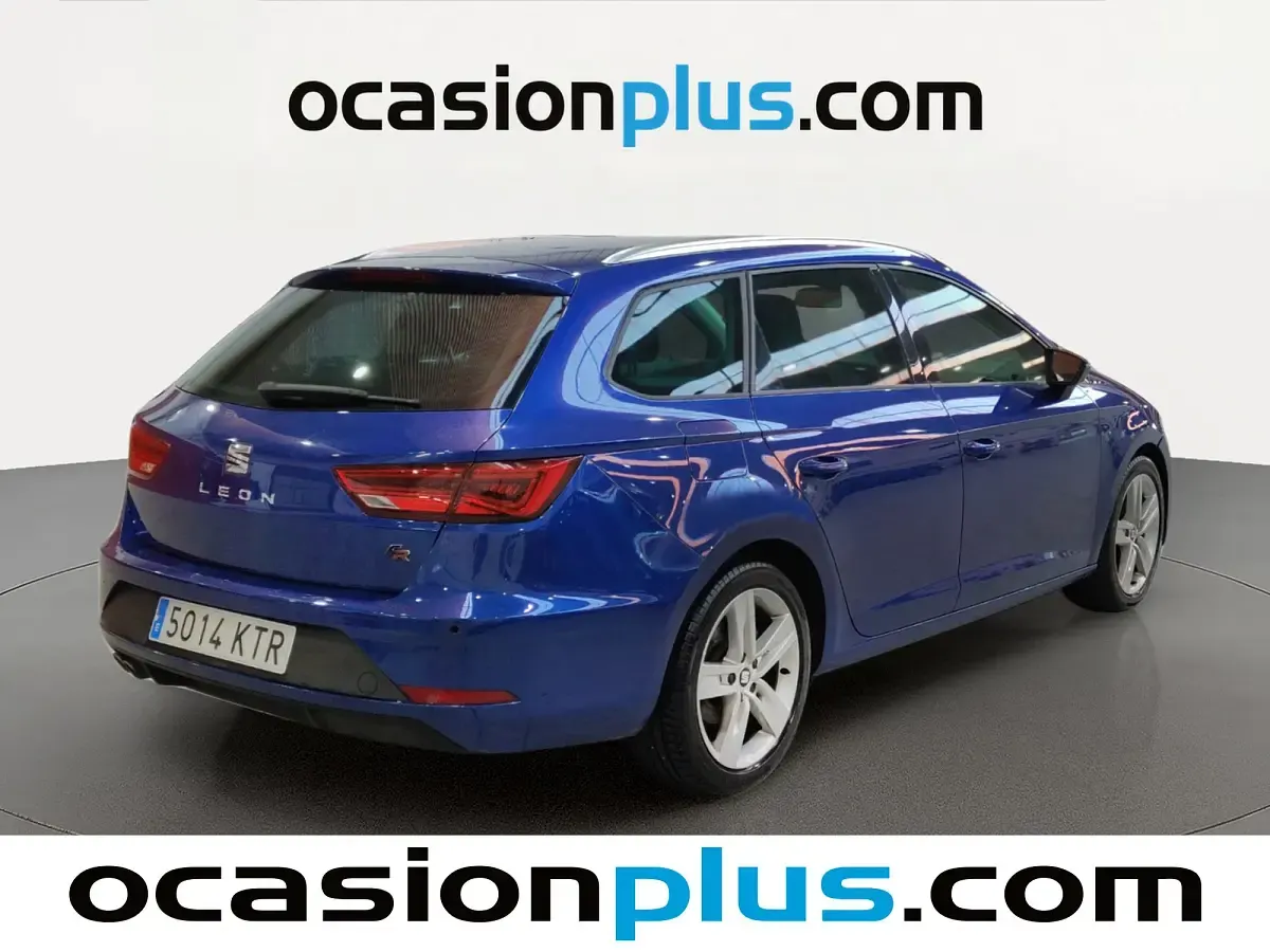 Usado Seat Leon ST FR 150 CV (110 kW) 2019 Azul Familiar