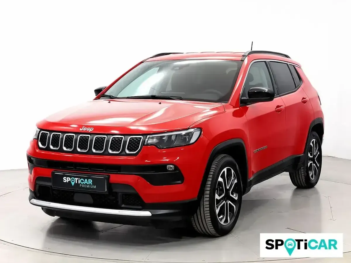 Usado Jeep Compass Limited 131 CV (96 kW) 2022 Rojo SUV