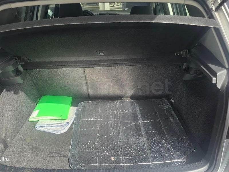Usado VW Golf V 102 CV (75 kW) 2007 Gris / plata Berlina