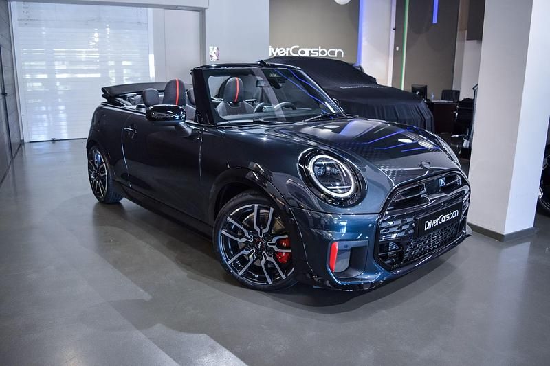 Nuevo Mini John Cooper Works 231 CV (169 kW) 2025 Gris Utilitario