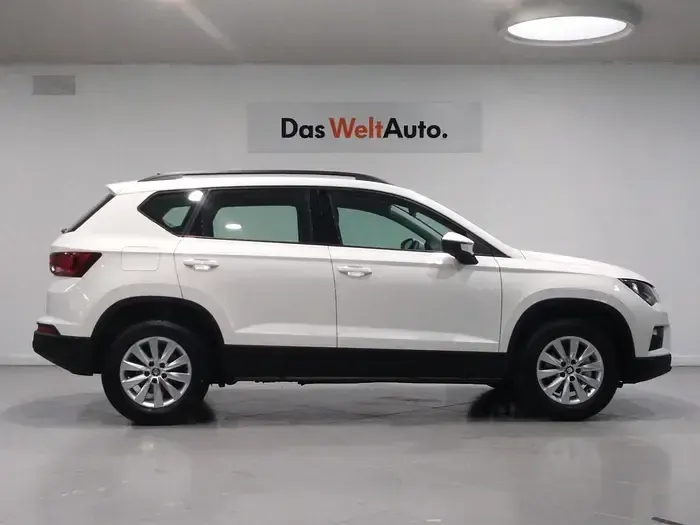 Usado Seat Ateca Style 150 CV (110 kW) 2025 Blanco SUV