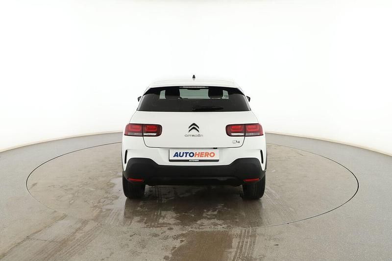 Usado Citroën C4 Shine 102 CV (75 kW) 2019 Blanco SUV