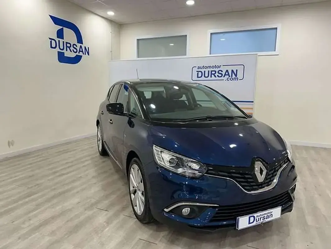 Usado Renault Scénic LIMITED 120 CV (88 kW) 2020 Azul Monovolumen