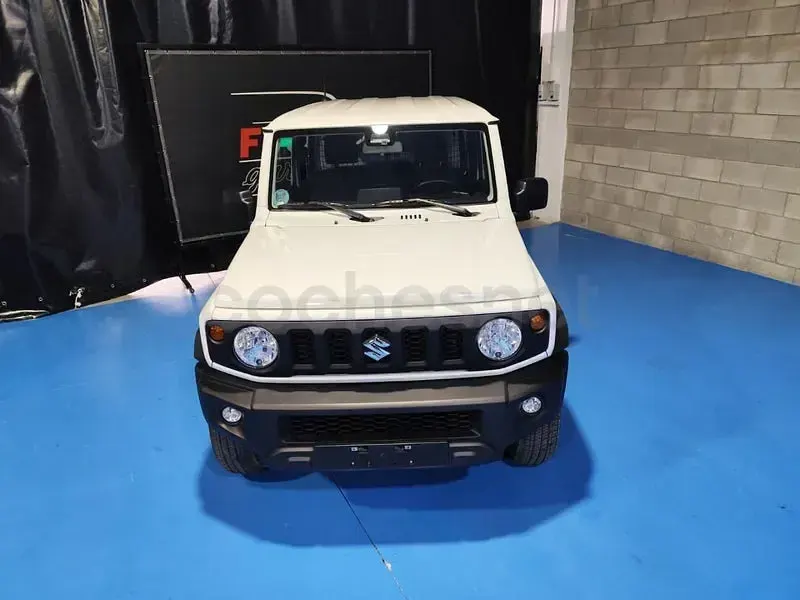 Usado Suzuki Jimny 102 CV (75 kW) 2021 Blanco SUV