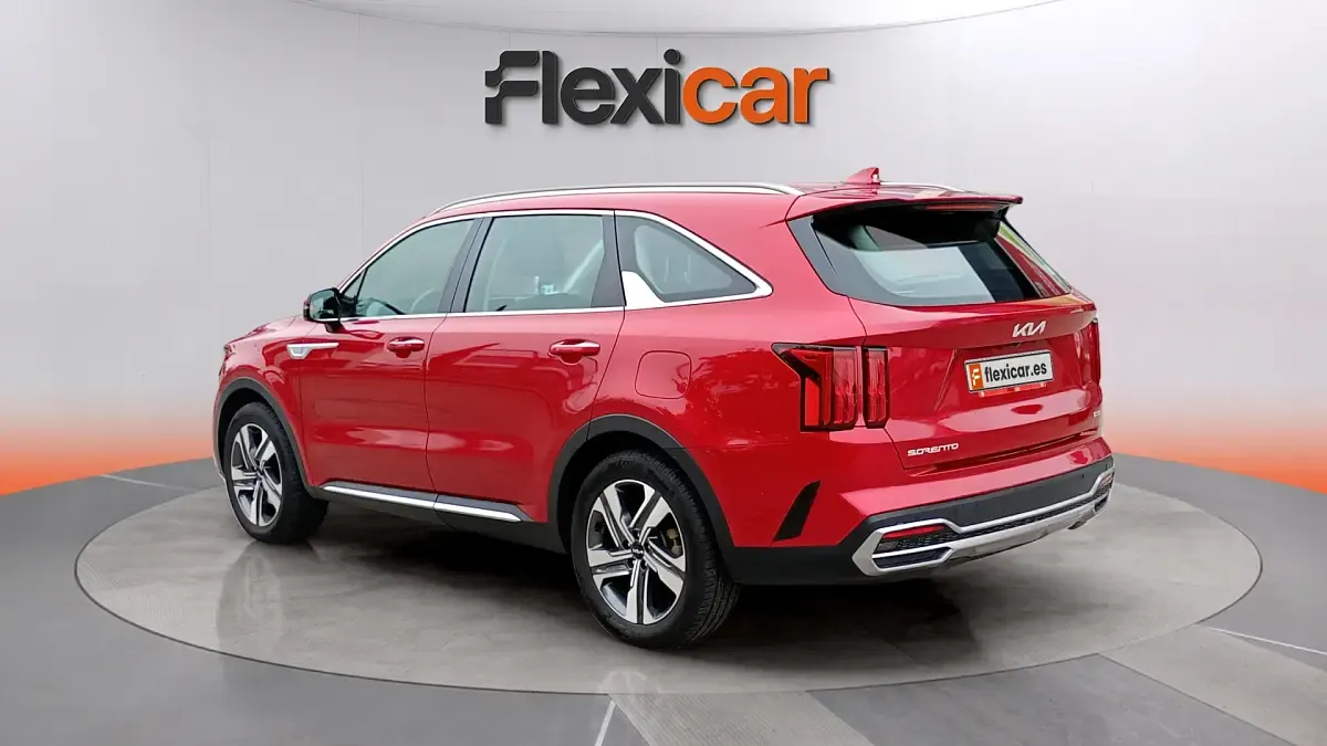 Usado Kia Sorento 232 CV (170 kW) 2023 Burdeos SUV