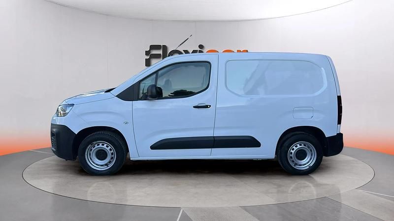 Usado Citroën Berlingo Live 102 CV (75 kW) 2019 Blanco Monovolumen