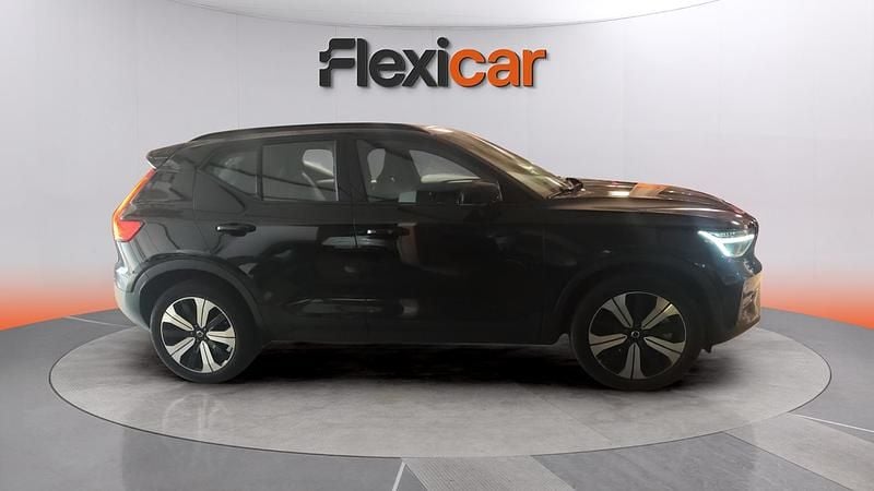 Usado Volvo XC40 Core 169 kW (231 CV) 2023 Negro SUV