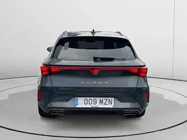 Usado Cupra Leon 150 CV (110 kW) 2025 Gris Berlina