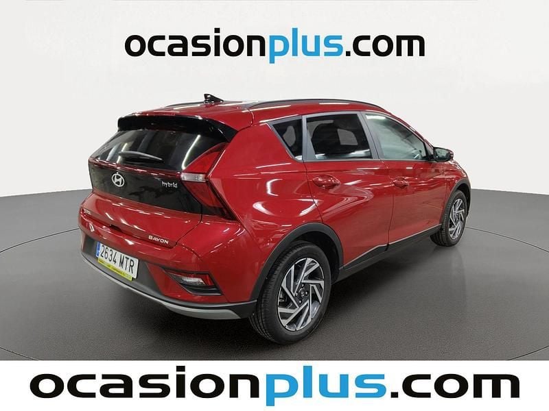 Usado Hyundai Bayon 100 CV (73 kW) 2024 Rojo SUV
