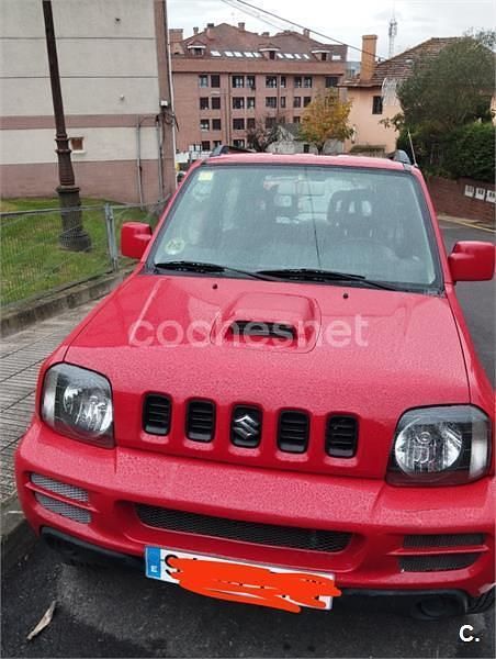Rojo Usado 2009 Suzuki Jimny SUV | 8000 € (Buen precio) - Imagen 1/4