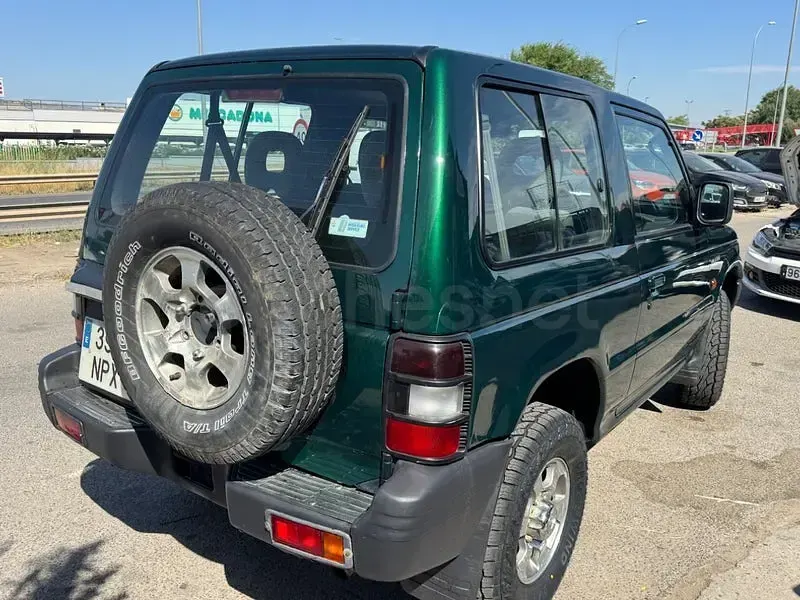 Usado Mitsubishi Montero 99 CV (72 kW) 1997 Verde SUV