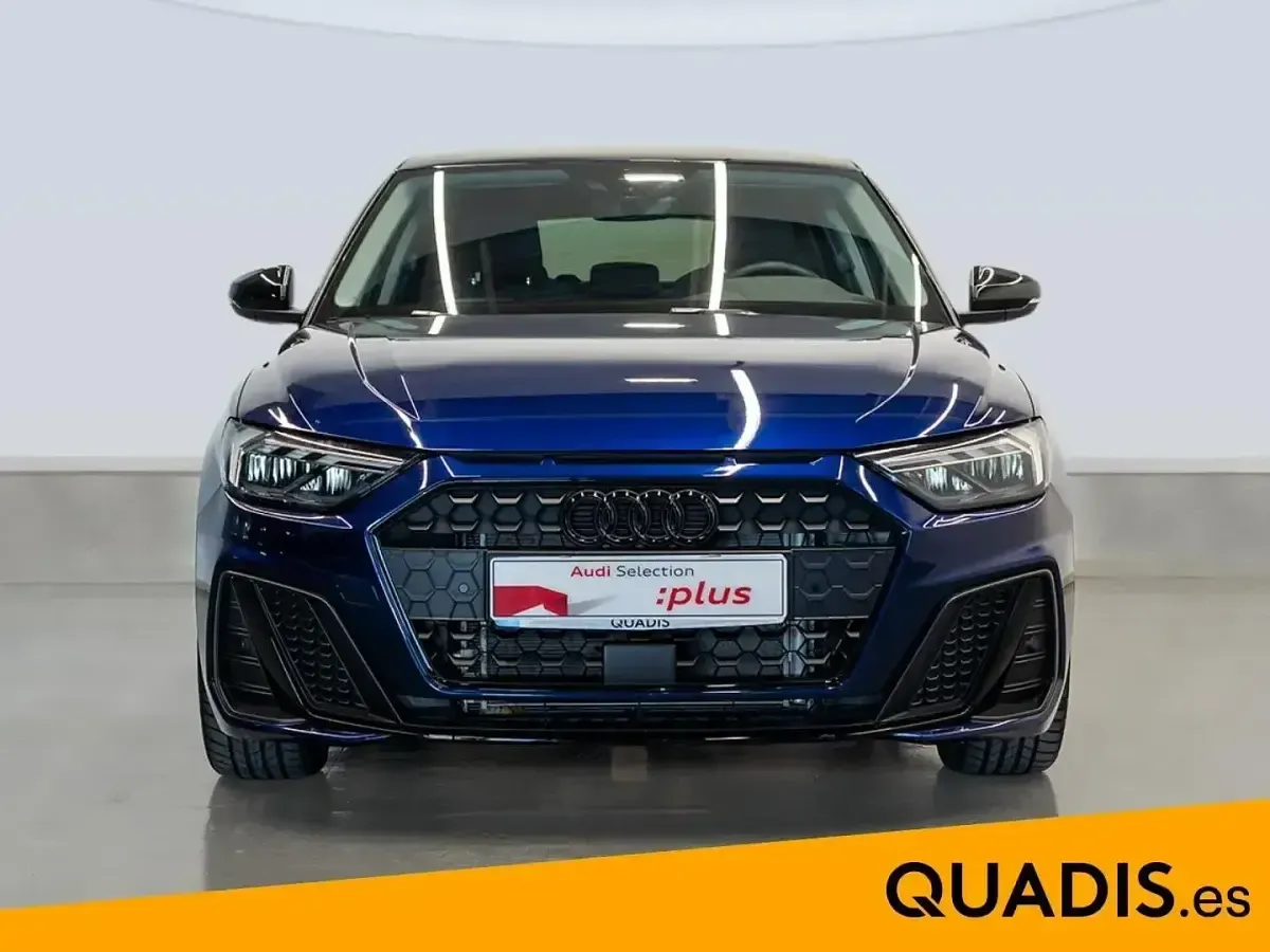 Usado Audi A1 Sport 116 CV (85 kW) 2025 Azul SUV
