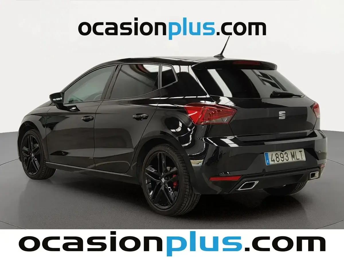 Usado Seat Ibiza FR 150 CV (110 kW) 2023 Negro Utilitario