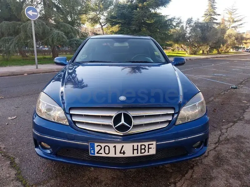Usado Mercedes CLC220 150 CV (110 kW) 2010 Azul Utilitario