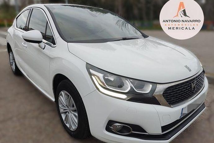 Usado Citroën DS3 So Chic 100 CV (73 kW) 2016 Utilitario