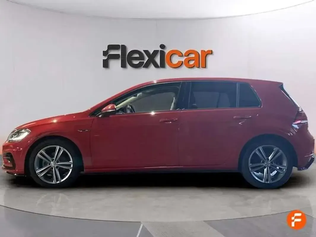 Usado VW Golf VII Sport 150 CV (110 kW) 2019 Rojo Utilitario