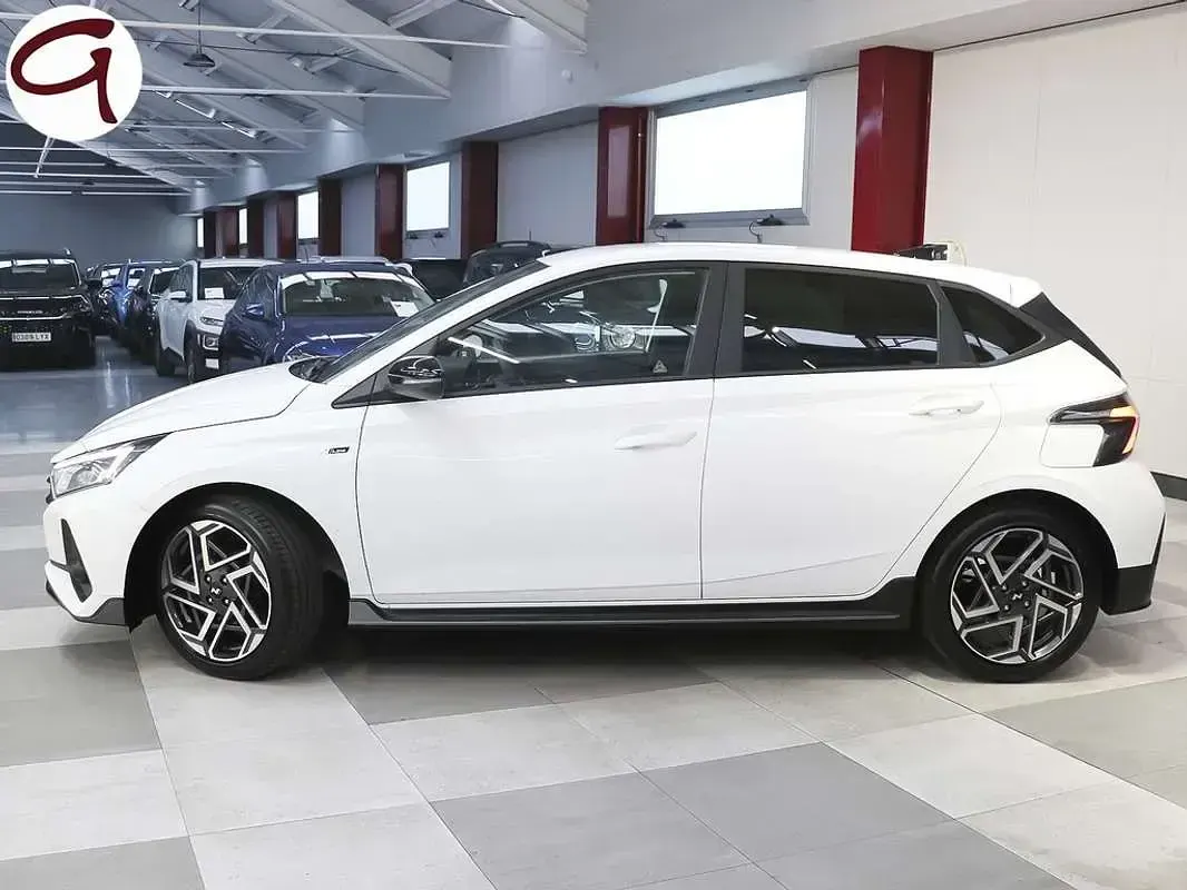 Begagnad Hyundai i20 N Line 80 HK (58 kW) 2025 Vit Halvkombi