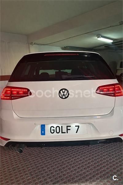 Usado VW Golf VII 110 CV (80 kW) 2015 Blanco Berlina