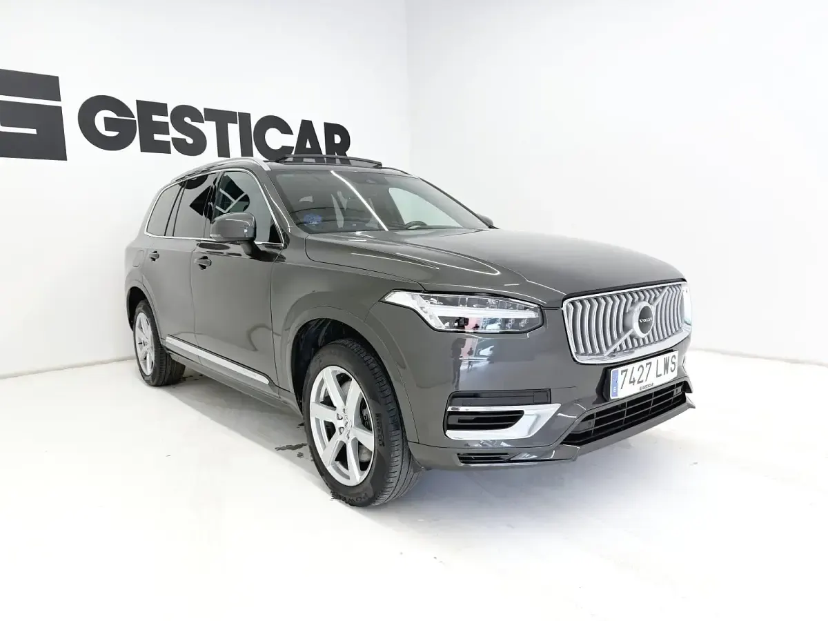 Usado Volvo XC90 Core 455 CV (334 kW) 2022 SUV