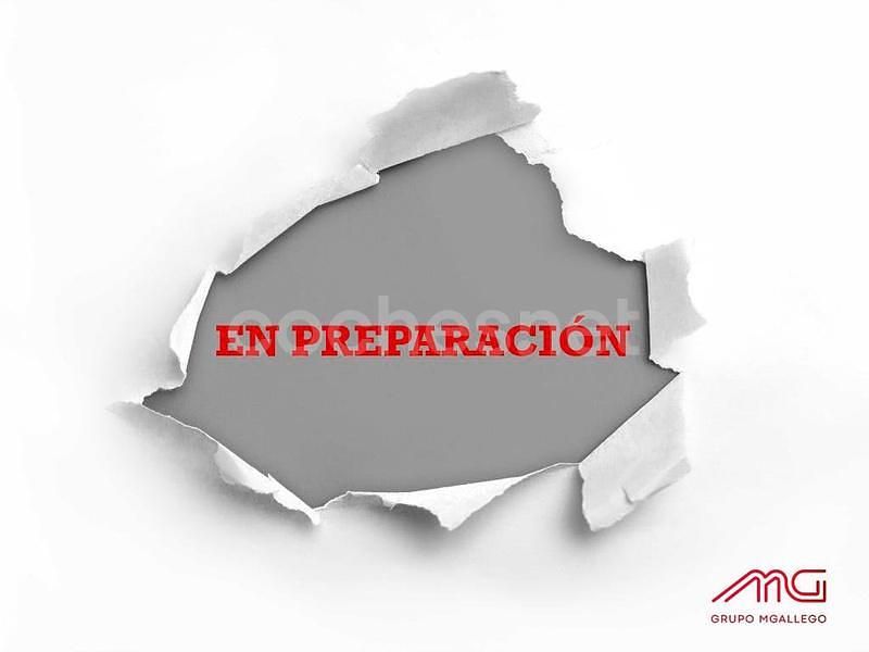 Verde Nuevo 2025 Ssangyong (KGM) Torres SUV | 32.900 € - Imagen 1/1