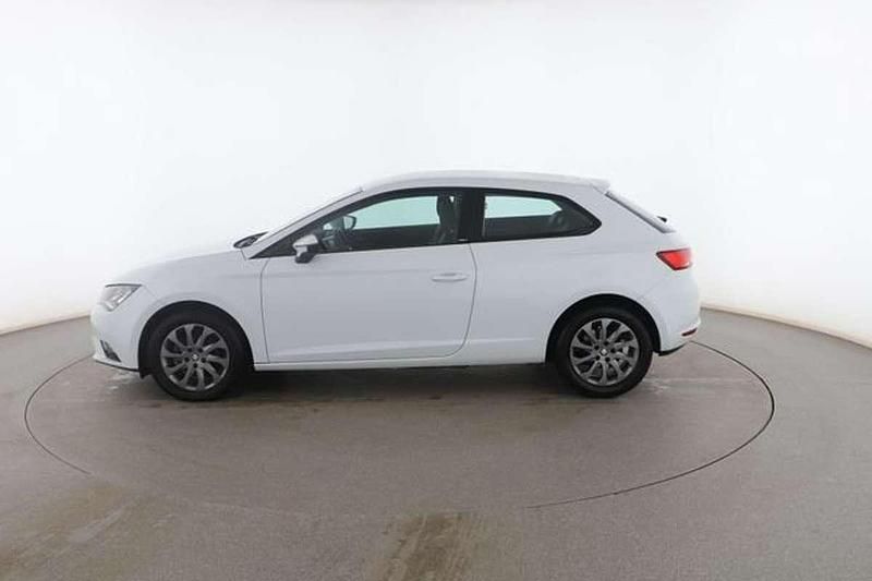 Usado Seat Leon I-Tech 106 CV (77 kW) 2014 Blanco Utilitario