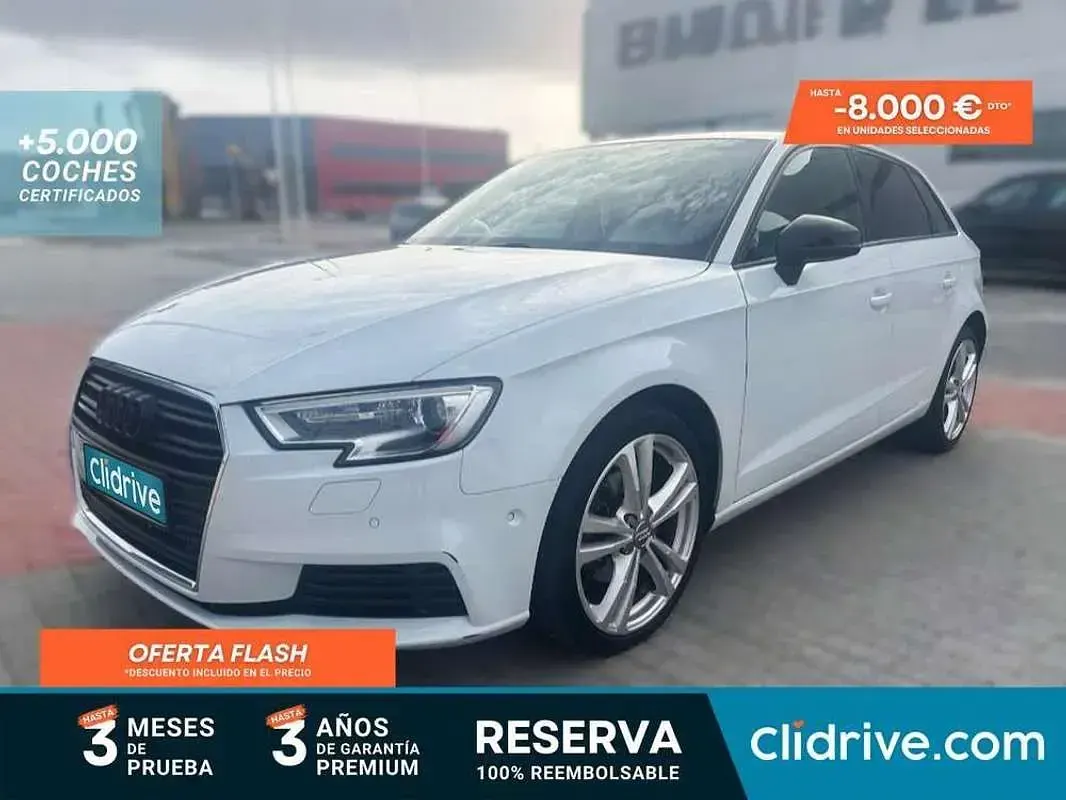 Usado Audi A3 Sportback Ambiente 110 CV (80 kW) 2016 Blanco Utilitario