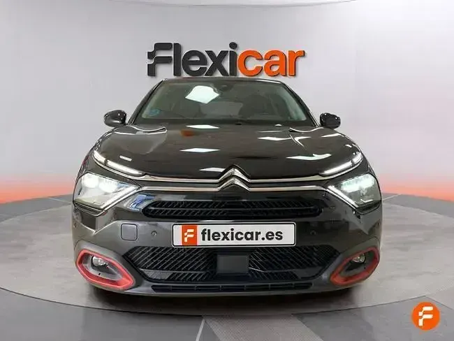 Usado Citroën C4 Feel 130 CV (95 kW) 2021 Negro