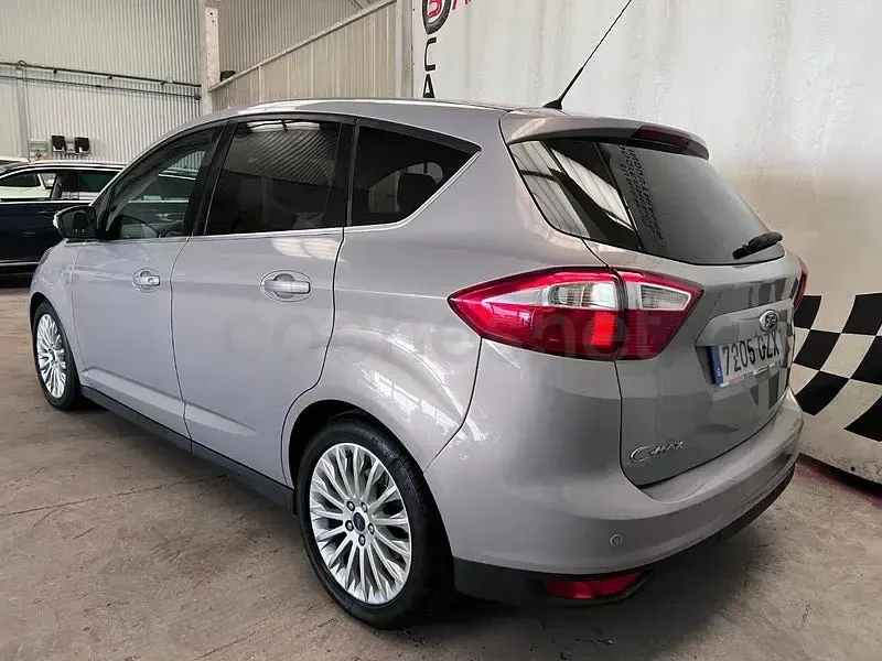 Usado Ford C-MAX Titanium 115 CV (84 kW) 2011 Gris / plata Monovolumen