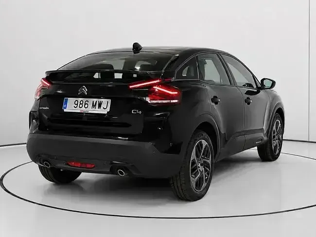 Używany Citroën C4 PureTech 131 KM (96 kW) 2024 Czarny SUV