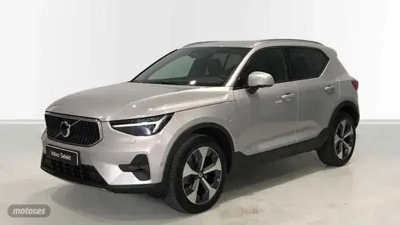 Usado Volvo XC40 Core 2024 Plateado SUV